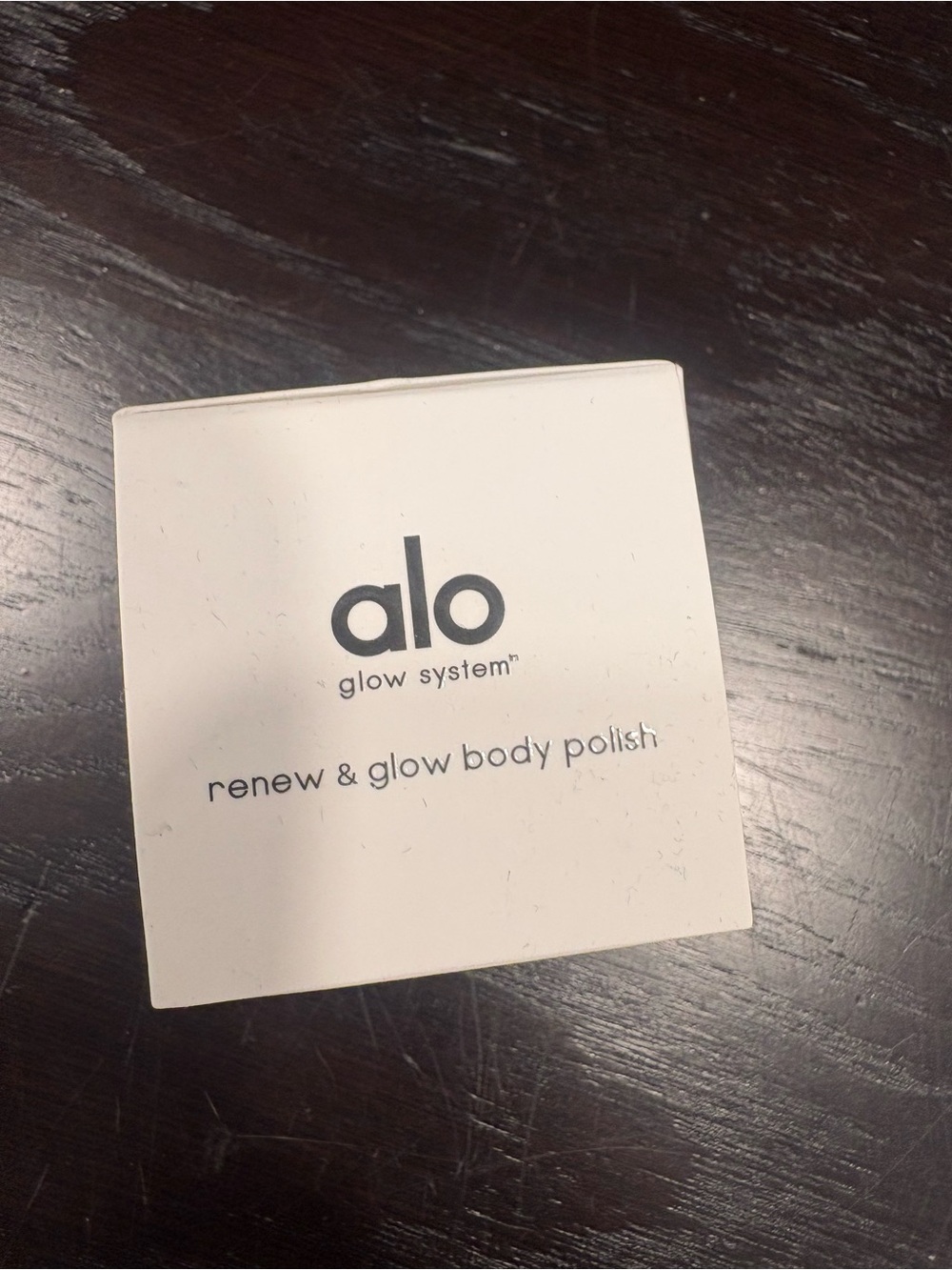 alo renew and glow body polish sample